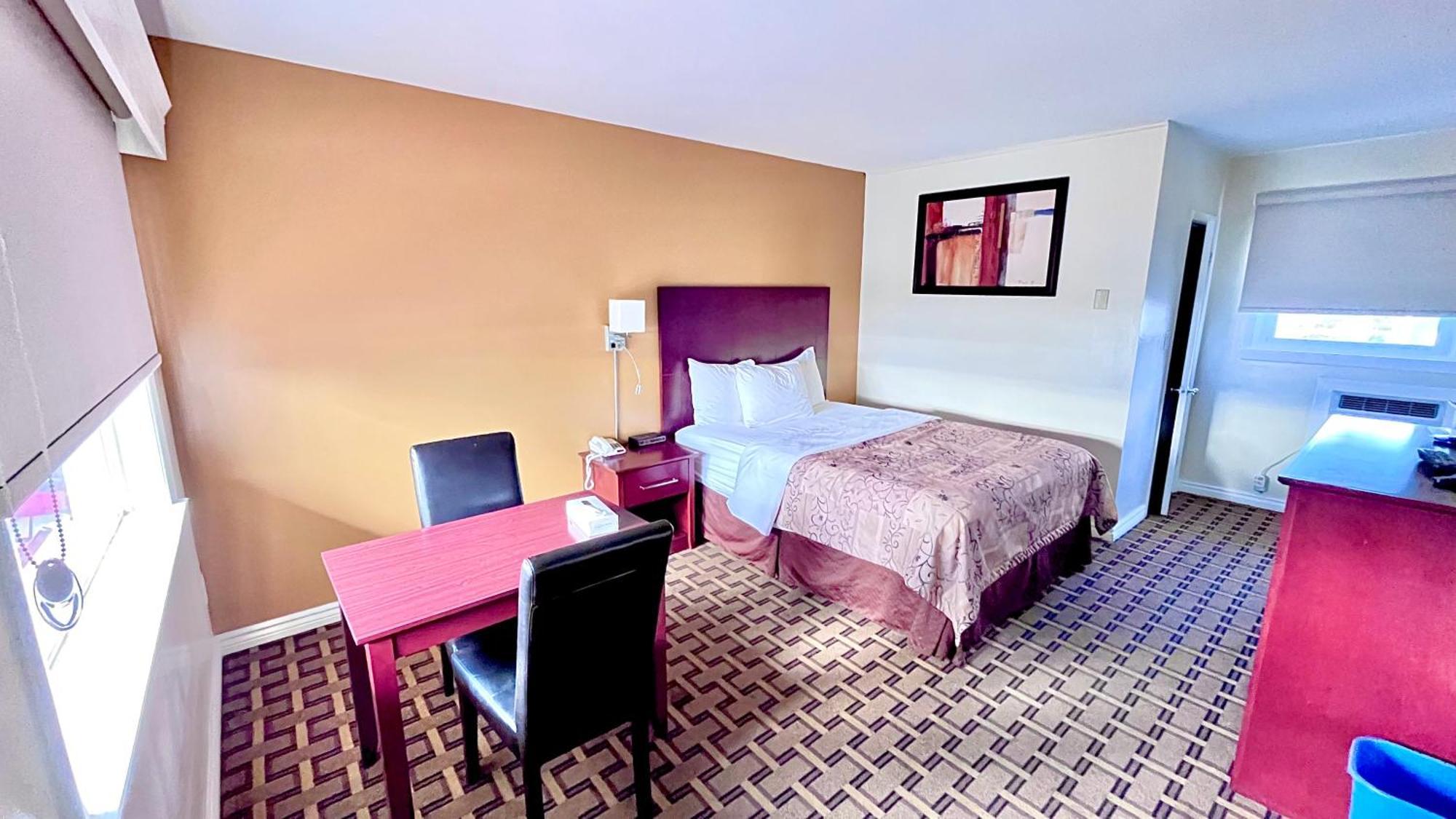 Park Place Motel & Suites Tweed Экстерьер фото