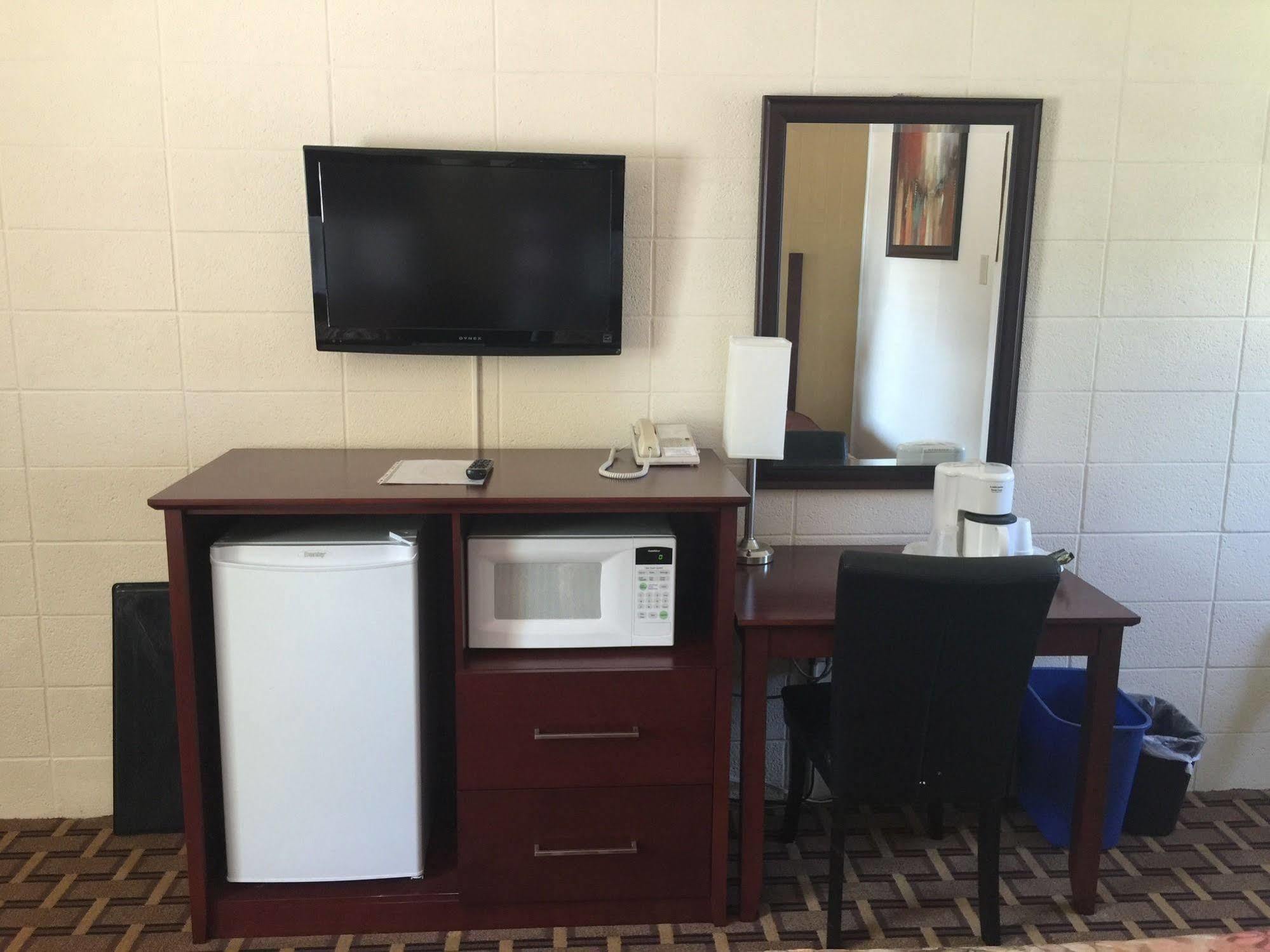 Park Place Motel & Suites Tweed Экстерьер фото