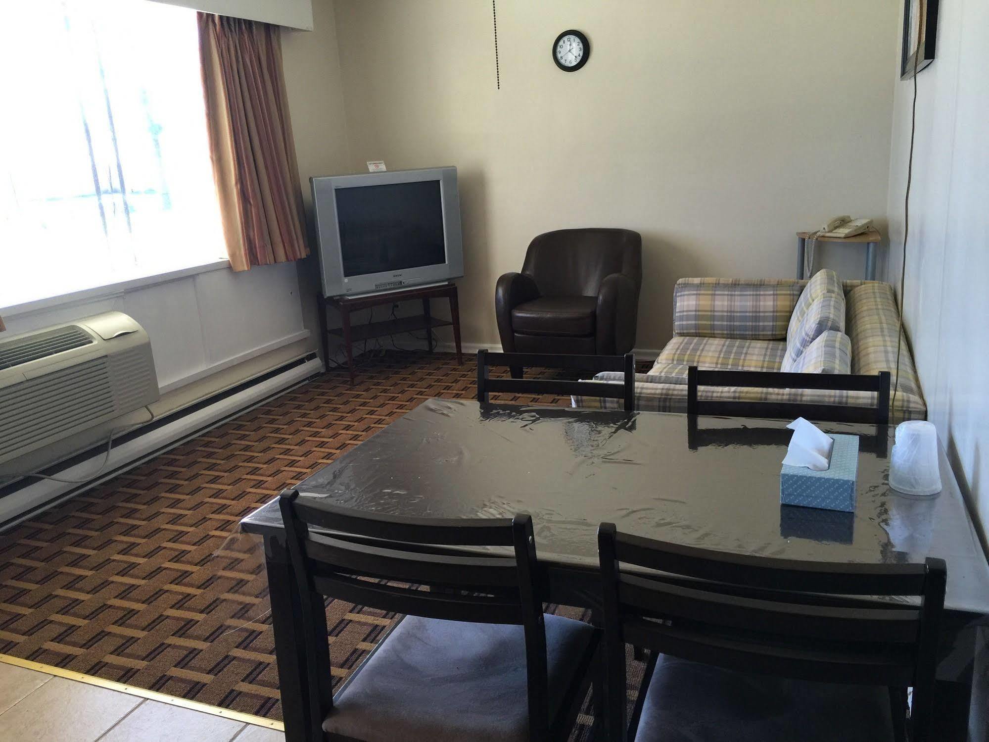 Park Place Motel & Suites Tweed Экстерьер фото