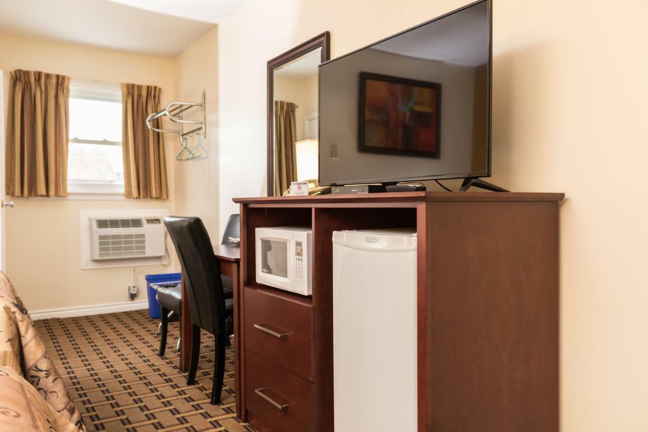 Park Place Motel & Suites Tweed Экстерьер фото